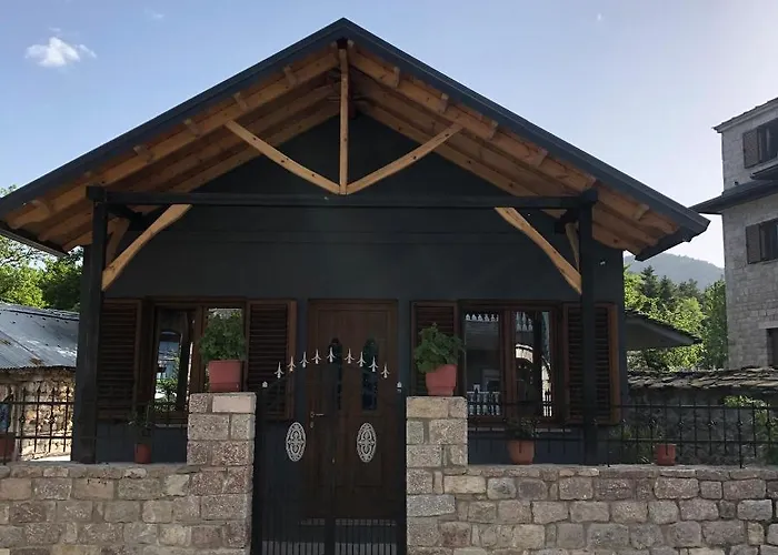 Janko 1 Ferienhaus Voskopojë